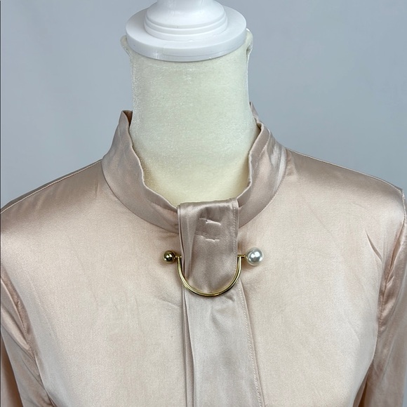 Lily Silk Blouse - Picture 3 of 6